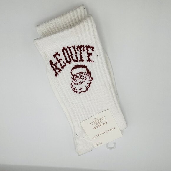 NEW American Eagle Dad Socks Soft White Christmas Santa One Size - Picture 1 of 5